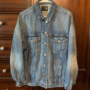 Boyfriend fit denim jacket American eagle
